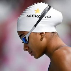 Sara Curtis: e se gli unici infastiditi fossero i “buoni”?