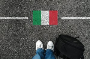 Prima gli stranieri!