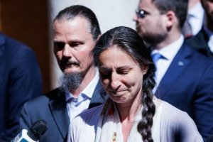 La famiglia nel bosco e la vergognosa sconfitta delle donne