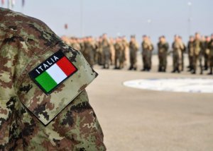 Orologi di guerra che battono l’ora giusta due volte al giorno