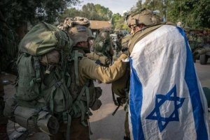 Ricordate che Netanyahu è il moderato del suo governo